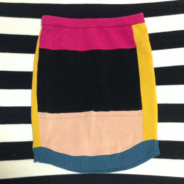 Lily Brown(リリーブラウン)のリリーブラウン ニットタイトスカート レディースのスカート(ひざ丈スカート)の商品写真