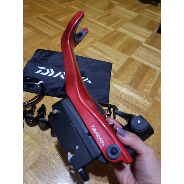 DAIWA(ダイワ)のダイワ 速攻 レッド スポーツ/アウトドアのフィッシング(その他)の商品写真