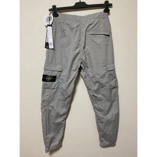 ストーンアイランド(STONE ISLAND)の新品 STONE ISLAND パンツ 32 カーゴパンツ グレー(ワークパンツ/カーゴパンツ)