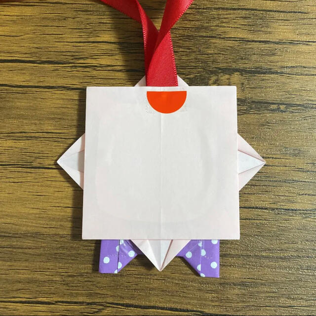 折り紙 メダル リボン付き 35+予備5個 幼稚園 保育園の通販 by ckpn93's shop|ラクマ 折り紙 メダル リボン付き 35+予備5個 幼稚園 保育園の通販 by ckpn93's shop|ラクマ