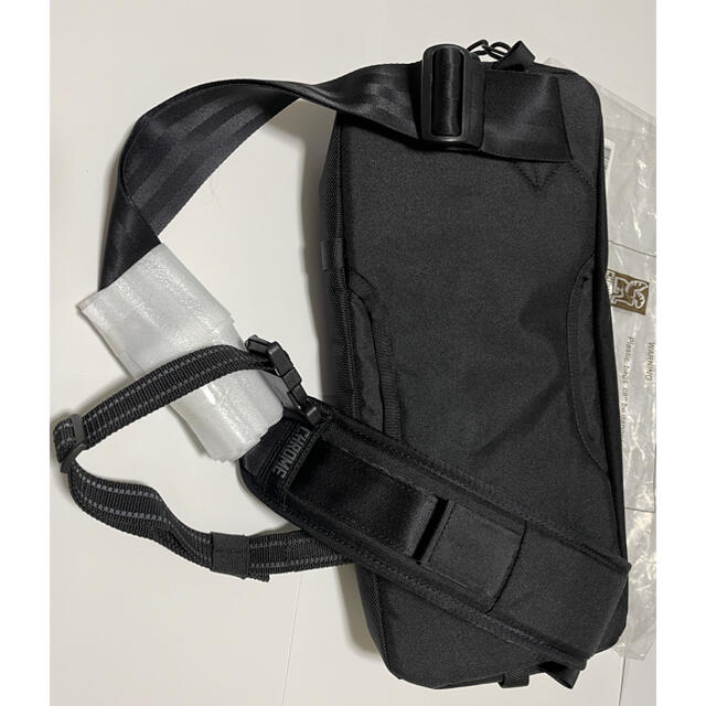 CHROME(クローム)のCHROMEクロームKADETナイロン（黒）【新品未使用】 メンズのバッグ(メッセンジャーバッグ)の商品写真