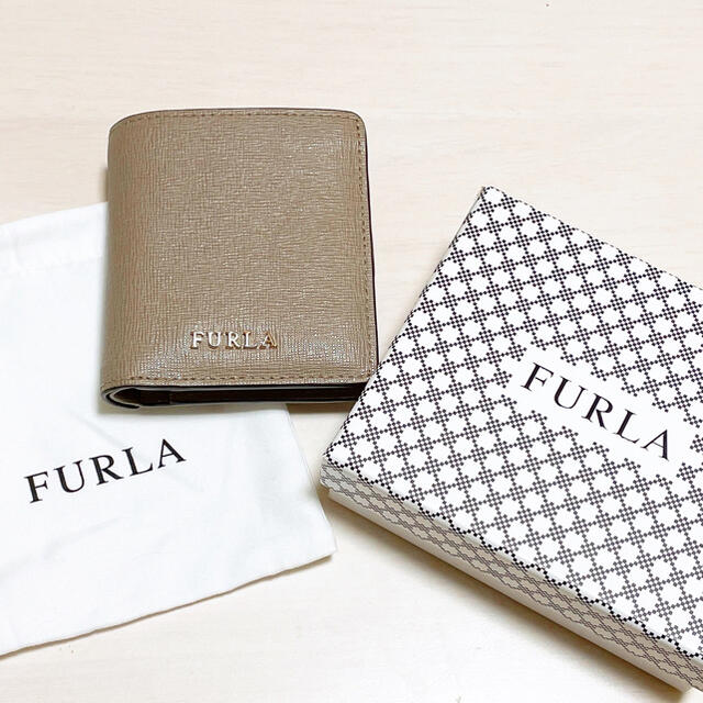 Furla(フルラ)のFURLA バビロン　二つ折り財布 レディースのファッション小物(財布)の商品写真