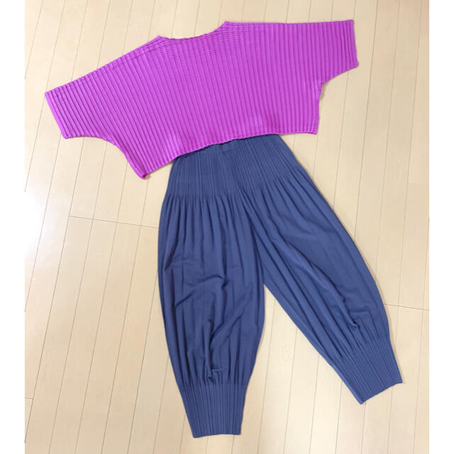 最終値下げ】プリーツプリーズ サルエルパンツ 消し加工プリーツ -