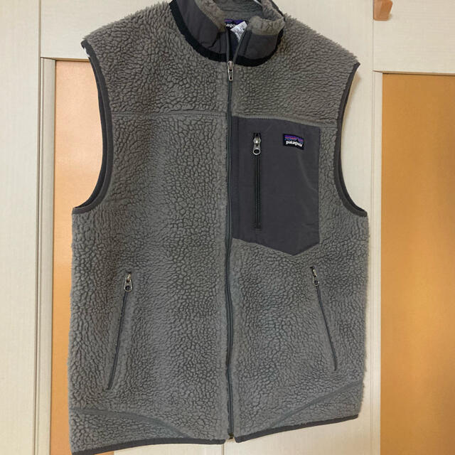 patagonia(パタゴニア)のパタゴニア　レトロXベスト　メンズS メンズのトップス(ベスト)の商品写真