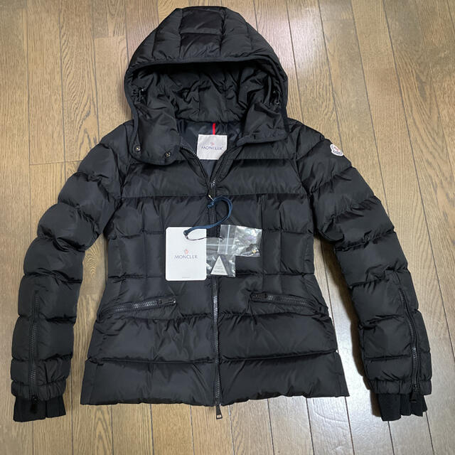 MONCLER   モンクレール⭐️BETULA ベチュラ ブラック 年購入品