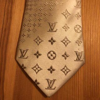 ヴィトン(LOUIS VUITTON) 金 ネクタイの通販 5点 | ルイヴィトンの ...