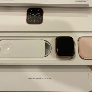 アップルウォッチ(Apple Watch)のapple watch series6  44mm gold aluminum(腕時計(デジタル))