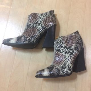 ジェフリーキャンベル(JEFFREY CAMPBELL)の本日だけ💓SALE💓ジェフリーキャンベル💓ショートブーツ(ブーツ)