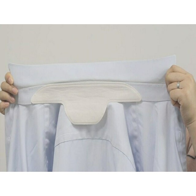 【送料無料】 汗取りパッド 襟 暑さ対策 男女兼用 長さ8m 幅2.5cm よごれガードテープ 帽子 シャツ 防臭 汗取りシート 汚れ防止 不織布 使い捨て 黄ばみ防ぐ 縫い付け不要 ハットライナー ホワイト あせジミ防止 汗吸収 額 靴擦れ防止 無香タイプ