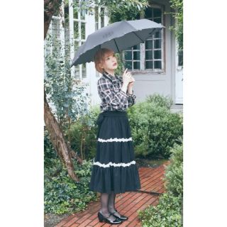 メゾンドフルール(Maison de FLEUR)のMaison de FLEUR Petite Robe canone 折り畳み傘(傘)