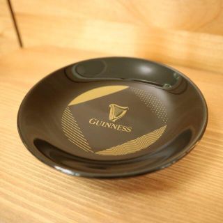 キリン(キリン)の【新品】【非売品】GUINNESS オリジナル小皿(食器)