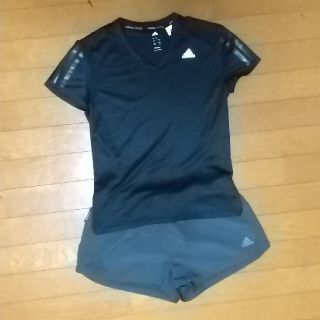 アディダス(adidas)のadidas(トレーニングウエア)(ウェア)