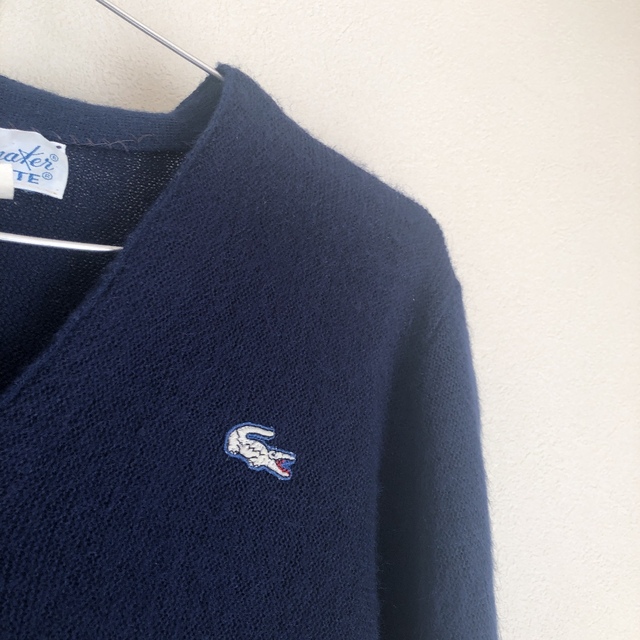 LACOSTE(ラコステ)の【希少・美品】ラコステ　白ワニ　カーディガン レディースのトップス(カーディガン)の商品写真