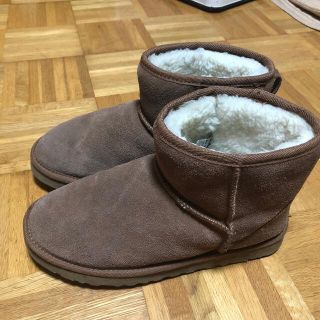 アグ(UGG)のアグUGGブーツ　チェスナット　W8 25.0くらい(ブーツ)