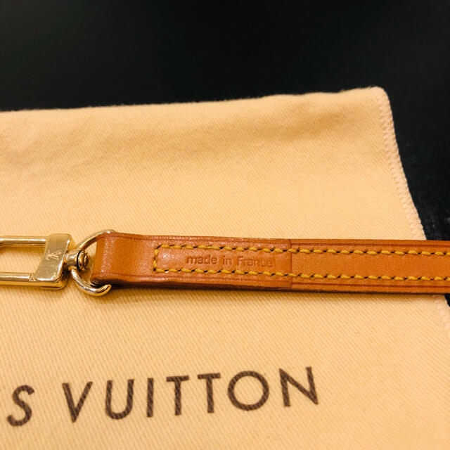 LOUIS VUITTON(ルイヴィトン)の【美品】ルイヴィトン ヌメ革 ショルダーストラップ 120cm バッグ用  レディースのファッション小物(その他)の商品写真