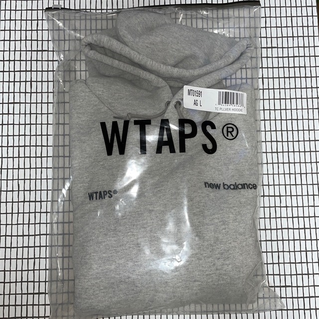 W)taps(ダブルタップス)のWtaps NEW BALANCE ACADEMY HOODED "Grey" メンズのトップス(パーカー)の商品写真