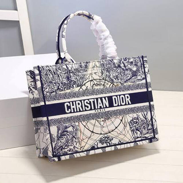 Dior ブックトート