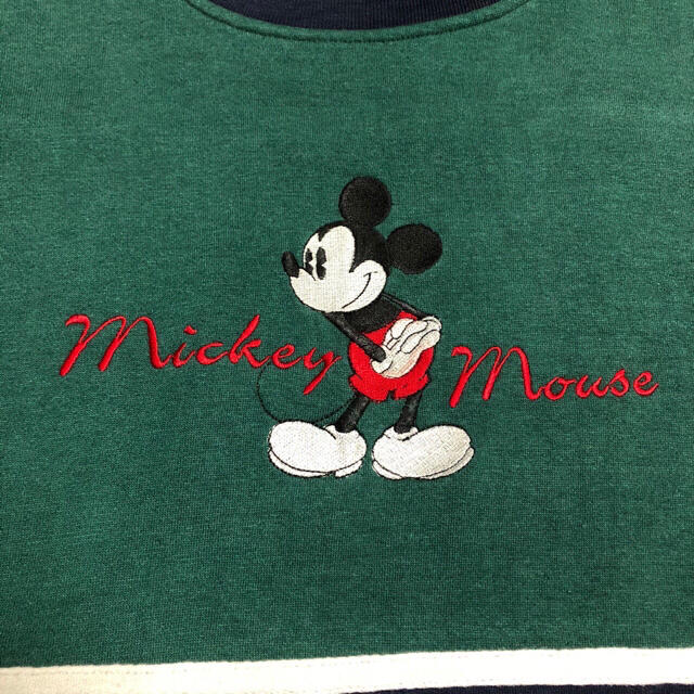 Disney(ディズニー)の【きなこっこ様専用】ミッキービッグキャラ刺繍ロゴライン切替バイカラースウェット メンズのトップス(スウェット)の商品写真