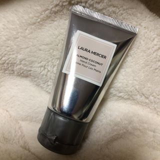 ローラメルシエ(laura mercier)のローラ メルシエ ハンドクリーム アーモンドココナッツミルク　30g(ハンドクリーム)