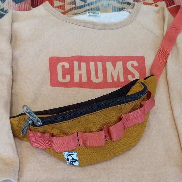 CHUMS(チャムス)のCHUMS ボディバッグ ブラウン×サーモンピンク レディースのバッグ(ボディバッグ/ウエストポーチ)の商品写真