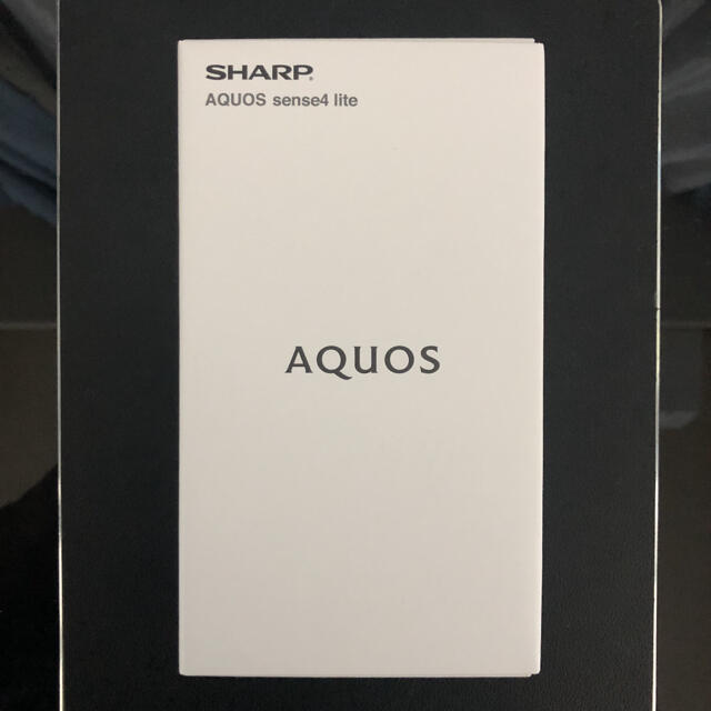 AQUOS(アクオス)の【未開封】SHARP AQUOS sense4 liteブラック スマホ/家電/カメラのスマートフォン/携帯電話(スマートフォン本体)の商品写真