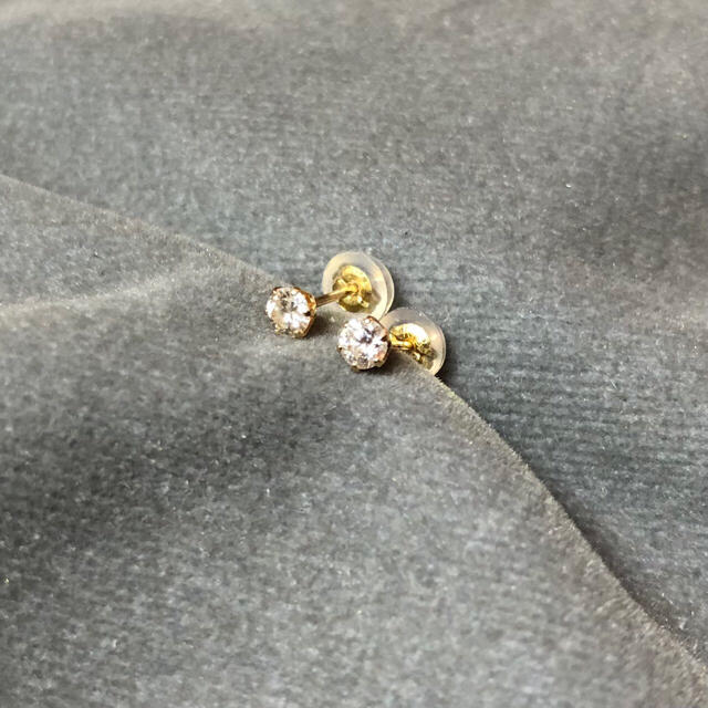 ピアス K18 ダイヤ0.1ct×2 | bombaytools.com