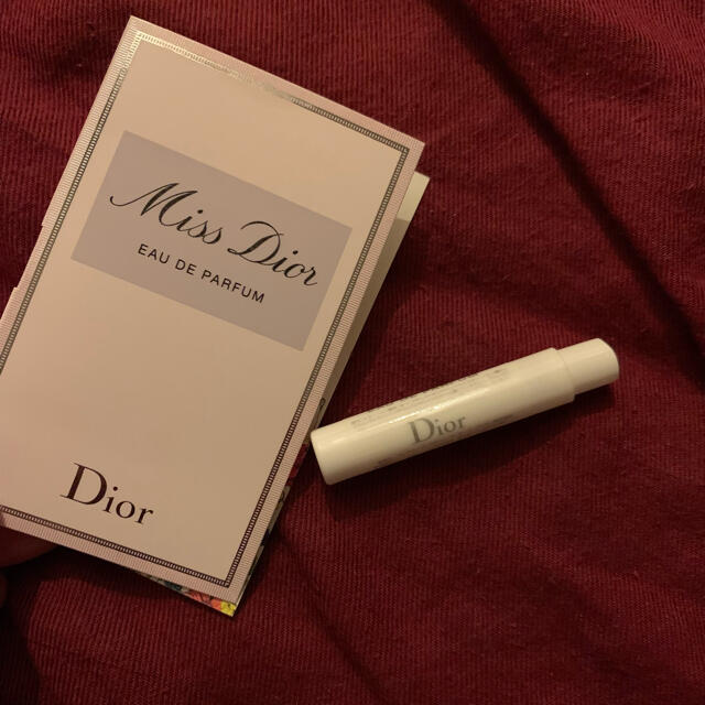 Dior(ディオール)のDIOR  Miss Dior オードパルファム　サンプル1ml コスメ/美容の香水(香水(女性用))の商品写真