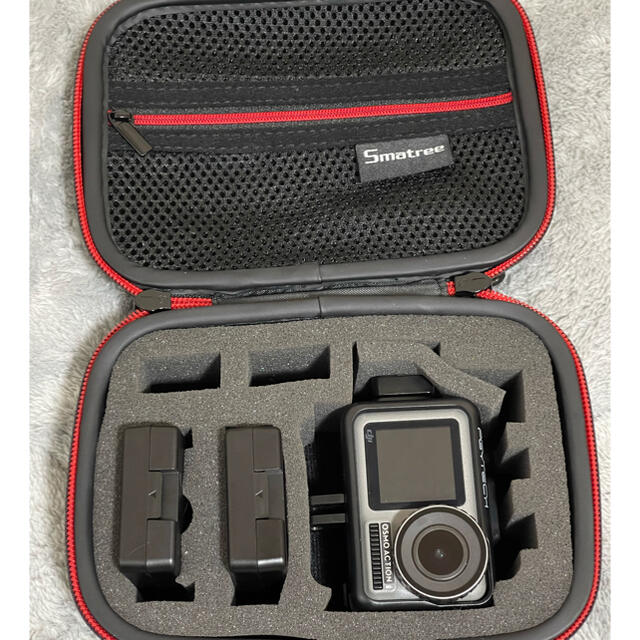 【SALE セール】DJI OSMO ACTION オズモアクション　美品 スマホ/家電/カメラのカメラ(ビデオカメラ)の商品写真