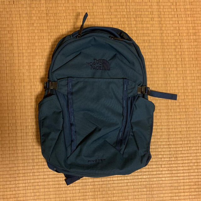 【THE NORTH FACE】Pivoter NF0A3VXD リュックサック