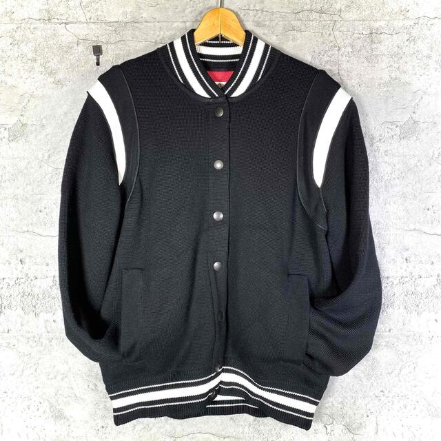GIVENCHY - 【GIVENCHY】美品ジバンシー (L) ニットスタジャン GIVENCHY - 【GIVENCHY】美品ジバンシー (L) ニットスタジャン