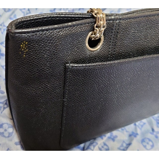 CHANEL キャビアスキンの通販 by YY's shop|シャネルならラクマ - CHANEL ハーフショルダー 大人気即納
