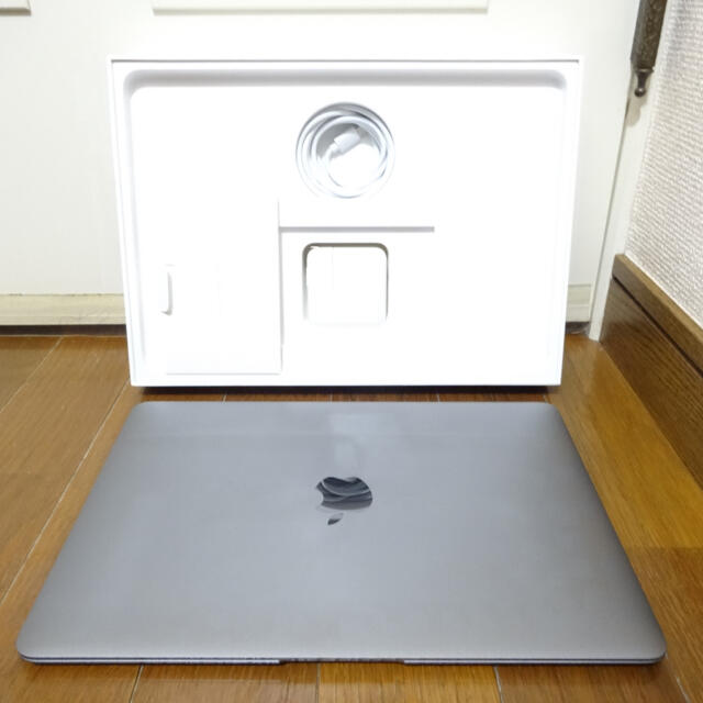 Apple MacBook 12 2017 スペースグレイ 256GB 箱付き