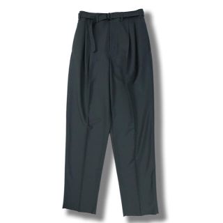 ルメール(LEMAIRE)の美品　LEMAIRE   21SS BELTED PLEAT PANTS(スラックス)