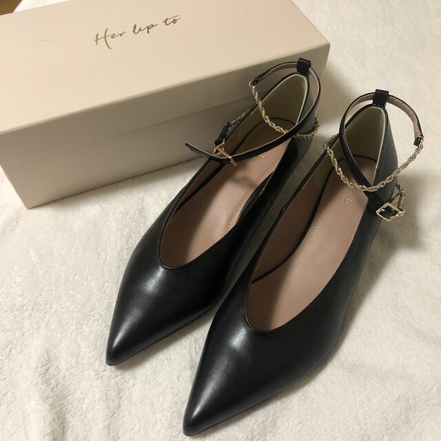 はやや様専用　Double Strap Kitten Heel Pumps レディースの靴/シューズ(ハイヒール/パンプス)の商品写真