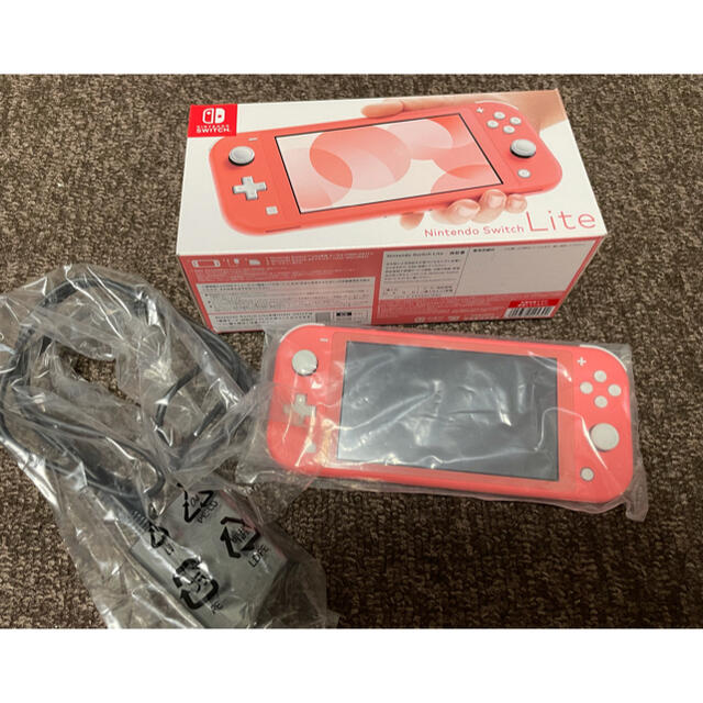 ニンテンドースイッチ ライト コーラル 超美品