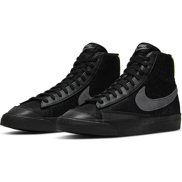 NIKE BLAZER MID '77