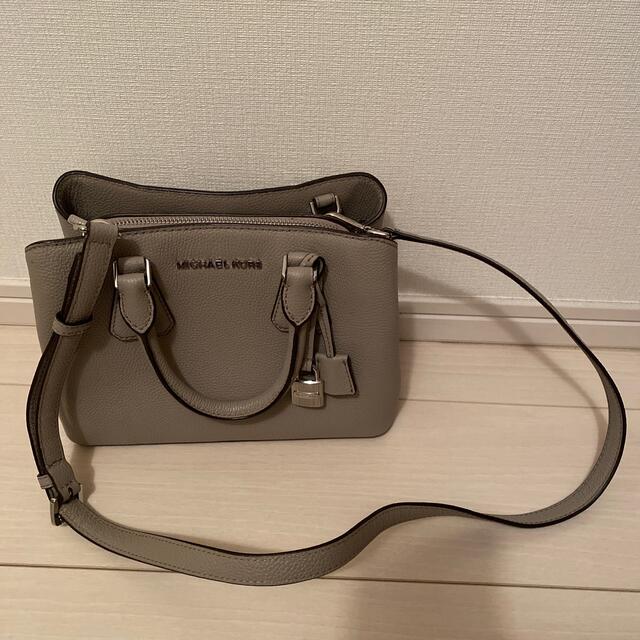 Michael Kors(マイケルコース)の【kuriさま専用】MICHAEL KORS 2wayバック(グレー) レディースのバッグ(ハンドバッグ)の商品写真