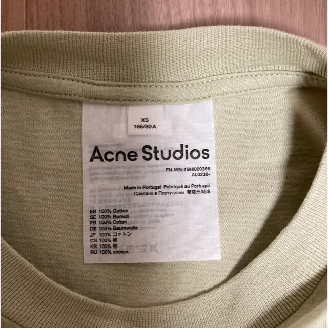 ACNE(アクネ)のshiro様専用♡アクネストゥディオズ　長袖カットソー レディースのトップス(カットソー(長袖/七分))の商品写真