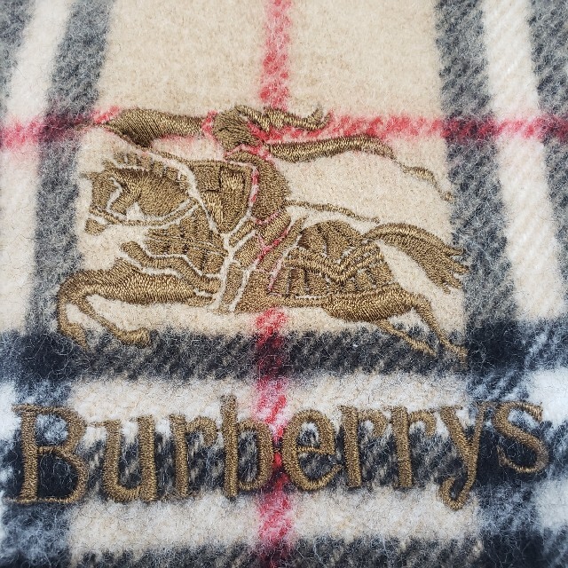 BURBERRY(バーバリー)のBURBERRY　ブランケット　膝掛け　マフラーストール レディースのファッション小物(マフラー/ショール)の商品写真