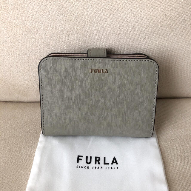 Furla(フルラ)の付属品全て有り★新品 FURLA 2021年秋冬新作 バビロンS グレーベージュ レディースのファッション小物(財布)の商品写真