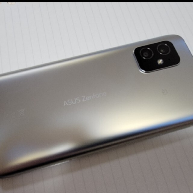 ASUS Zenfone8 16G/256G シルバー国内版　美品