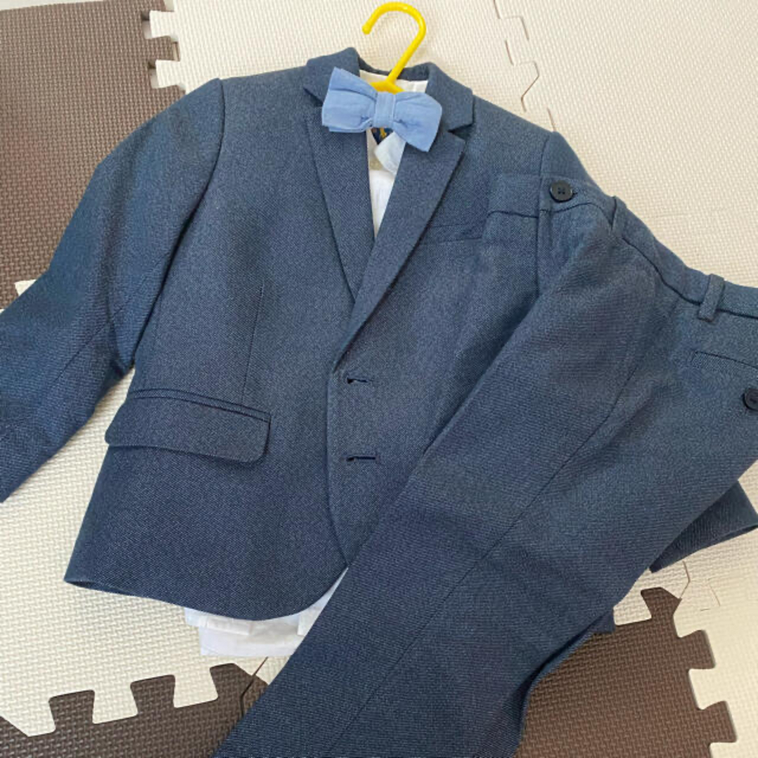 H&M(エイチアンドエム)の子供　スーツ キッズ/ベビー/マタニティのキッズ服男の子用(90cm~)(ドレス/フォーマル)の商品写真