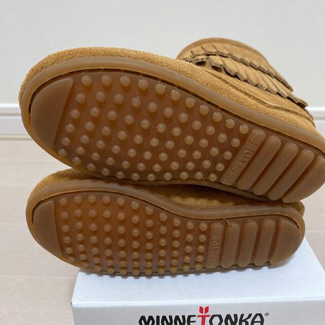 Minnetonka(ミネトンカ)のミネトンカ　ブーツ　 キッズ/ベビー/マタニティのベビー靴/シューズ(~14cm)(ブーツ)の商品写真