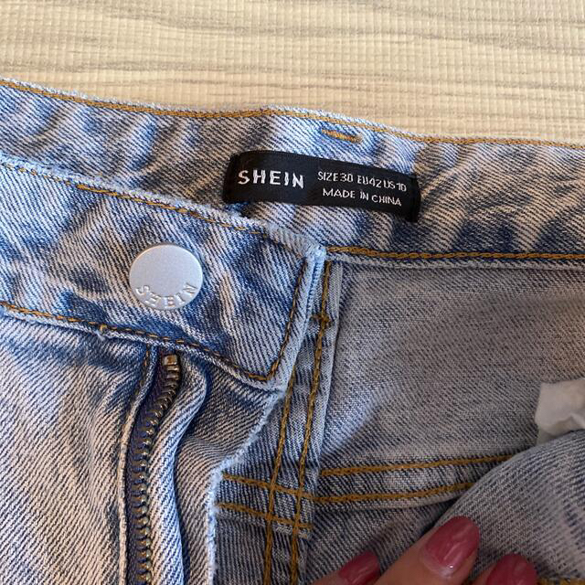 Bershka(ベルシュカ)のshein フレアパンツ　近日処分 レディースのパンツ(カジュアルパンツ)の商品写真