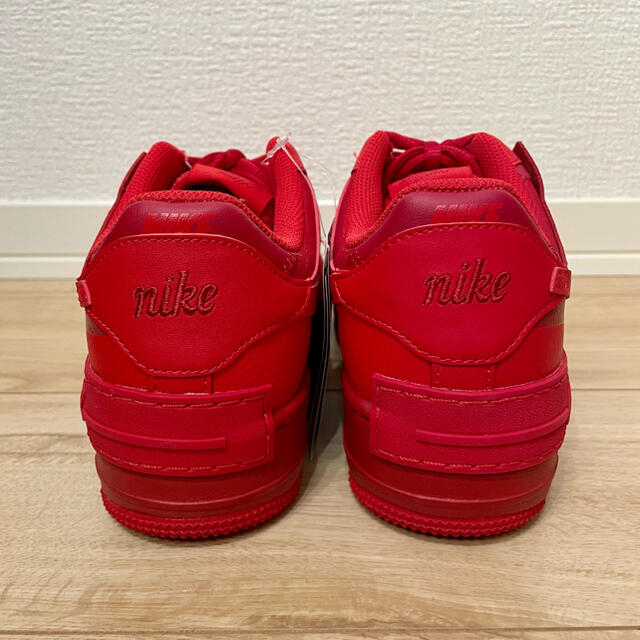 NIKE(ナイキ)のナイキ エアフォース 1 シャドウ レッド NIKE AF1 スニーカー 赤 メンズの靴/シューズ(スニーカー)の商品写真