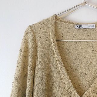 ザラ(ZARA)のZARA カーディガン　ゴールド　ラメ　ベージュ(カーディガン)