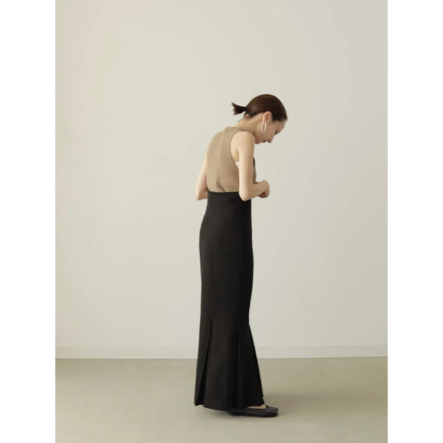 TODAYFUL(トゥデイフル)のlouren mermaid pleats skirt  black レディースのスカート(ロングスカート)の商品写真