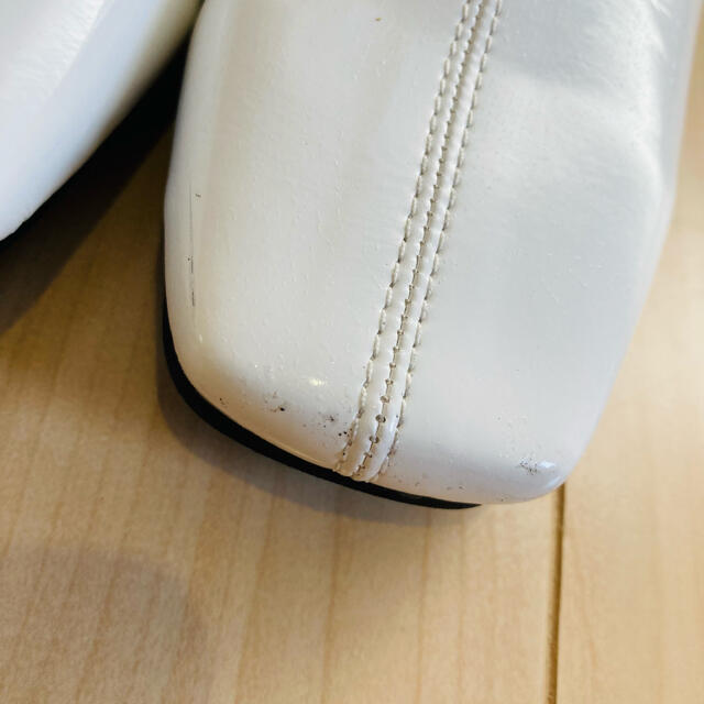 GRL(グレイル)のグレイル　ショートブーツ　ホワイト　23センチ レディースの靴/シューズ(ブーツ)の商品写真