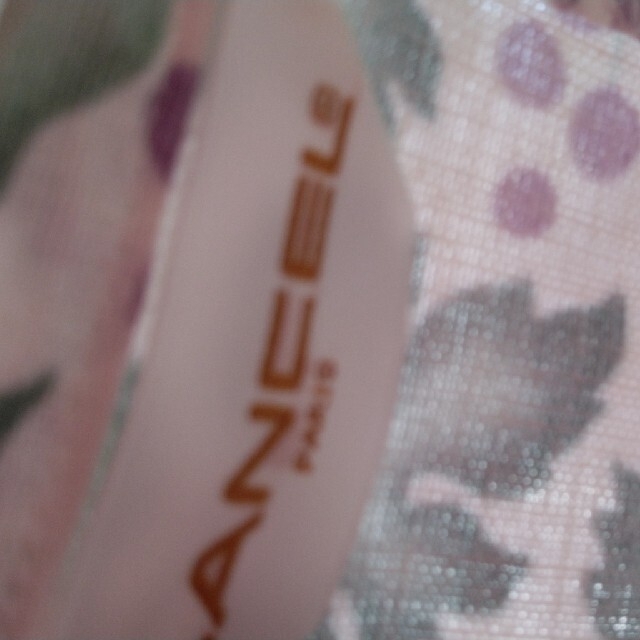 LANCEL(ランセル)のLANCELレディースエプロン キッズ/ベビー/マタニティの授乳/お食事用品(お食事エプロン)の商品写真