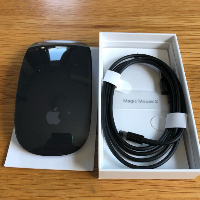 Apple(アップル)のApple MAGIC MOUS スペースグレイ スマホ/家電/カメラのPC/タブレット(PC周辺機器)の商品写真